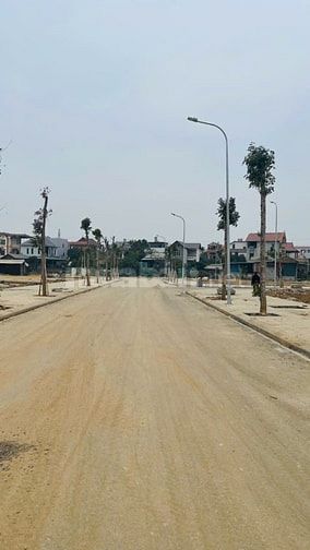 1 Lô duy nhất TP Phía Nam Bắc Giang giá chỉ hơn 4 tỷ diện tích 80m2 