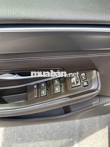 VinFast Lux A2.0 2021 chạy có hơn 2 vạn km MỚI LẮM