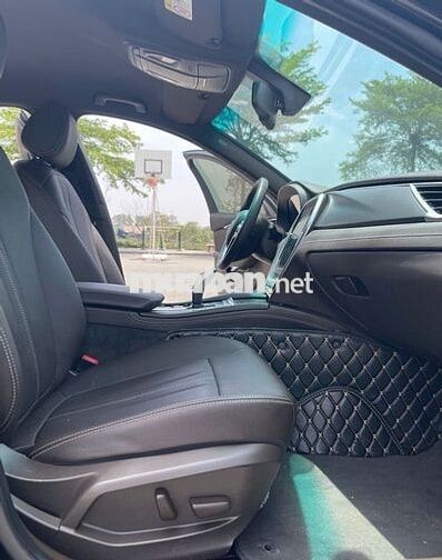 VinFast Lux A2.0 2021 chạy có hơn 2 vạn km MỚI LẮM