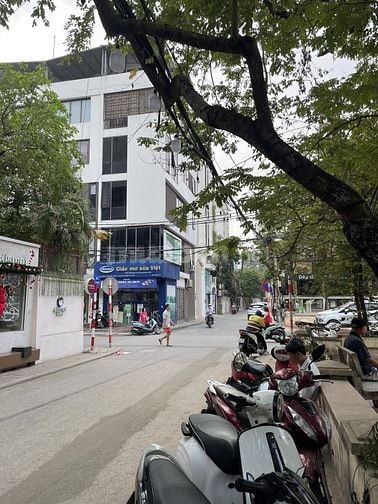 SIÊU PHẨM TOÀ 7 TẦNG - Ô TÔ TRÁNH - VIEW VƯỜN HOA - 1.2TỶ/NĂM – 62 TỶ