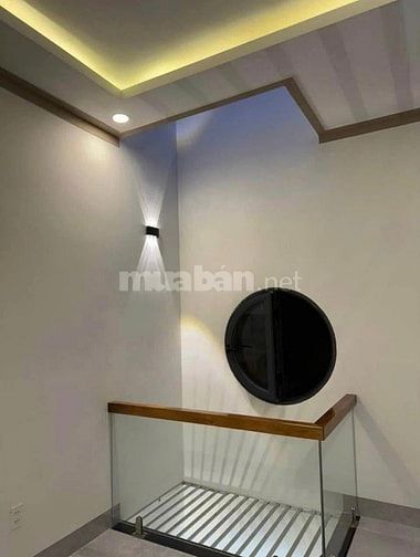 Giá siêu tốt! Nhà đẹp DT 60m2 Hoàng Hoa Thám – Hẻm xe hơi, gần sân bay