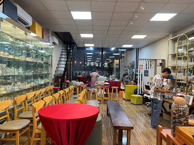 CHO THUÊ MẶT BĂNG ĐẸP 630m NƠ TRANG LONG,BÌNH THẠNH GIÁ 160 TRIỆU.TL