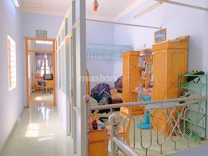 Bán nhà mặt phố tại Đường Phan Chu Trinh, Quyết Thắng, KonTum, 5,4 tỷ,