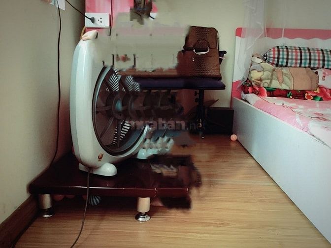 Bán đất 55m2 tặng nhà 3 tầng tại phố GiaQuất, ôtô tải đỗ cửa, tiện KD