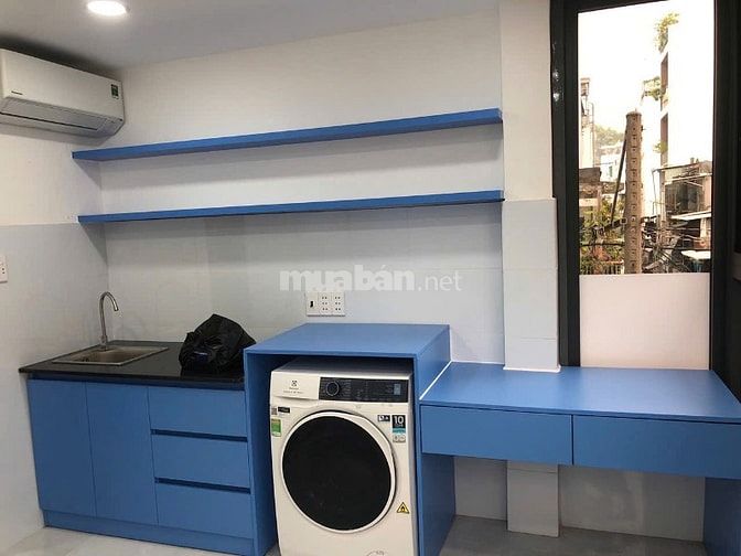 Bán nhà đường Hồ Thị Kỷ, Phường 1, Quận 10, khu chợ đêm, DT 4x5,5m, 