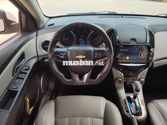Chevrolet Cruze 2015 LTZ 1.8AT - 139000 km
