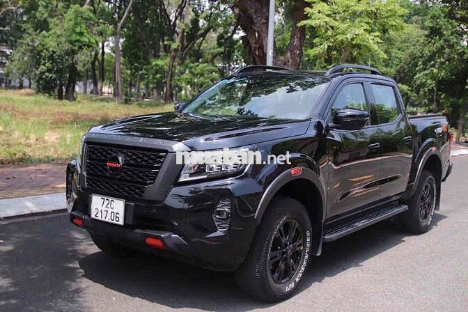 Bán tải 2 cầu số tự động NISSAN NAVARA PRO4X 2022