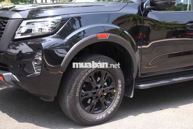 Bán tải 2 cầu số tự động NISSAN NAVARA PRO4X 2022