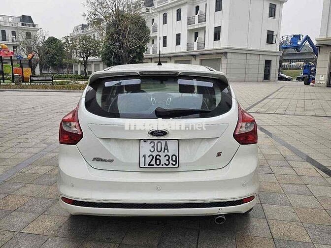 Ford Focus 2014 Sport 2.0 AT - 120000 km