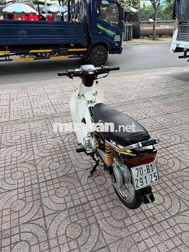 Sanda Boss 2013 máy êm biển số 70