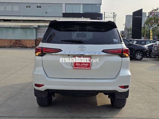 Toyota Fortuner 2022 2.4 4x2 AT - Dầu Tự Động