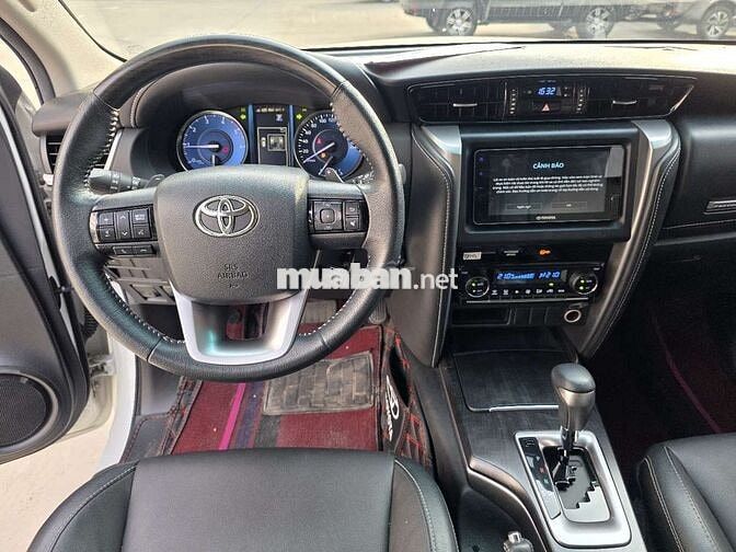Toyota Fortuner 2022 2.4 4x2 AT - Dầu Tự Động