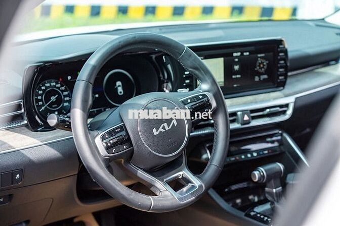 Kia K5 premium  Sx 2022