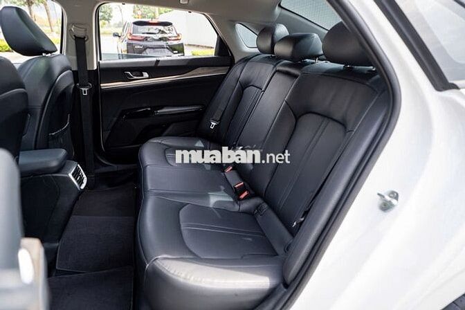 Kia K5 premium  Sx 2022