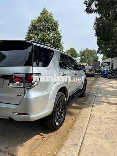 Toyota Fortuner 2013 2.7V 4x4 - 128000 km