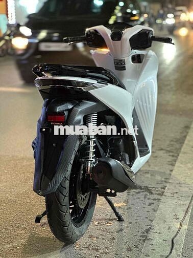 Sh125i lăn bánh ngày 2/4/2025 chưa đăng ký