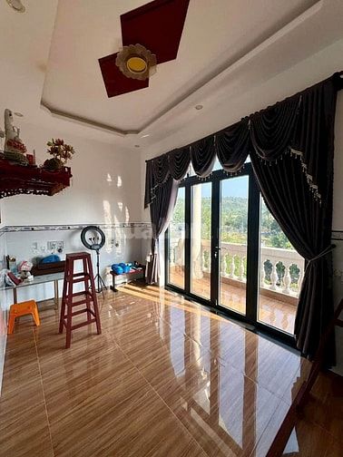 Nợ BankThở Oxi. Chủ Bán nhà 1 lầu 1 trệt Xã Phước Hưng huyện Long Đất