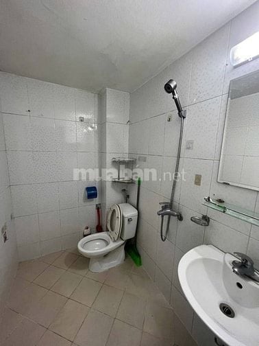 Bán gấp nhà Phố Cầu Giấy, 40m2, 5 tầng dân xây kiên cố, ô tô đỗ cửa, g