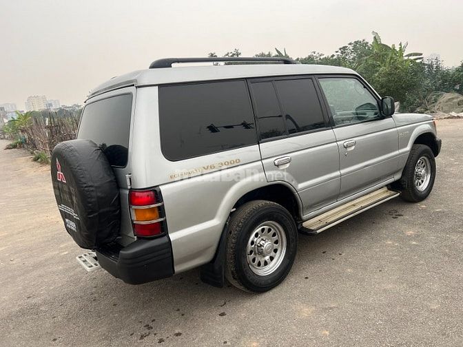 Bán xe Mitsubishi Pajero 3.0L MT 4WD 2002
