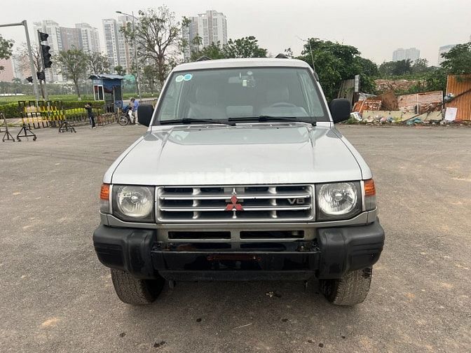 Bán xe Mitsubishi Pajero 3.0L MT 4WD 2002