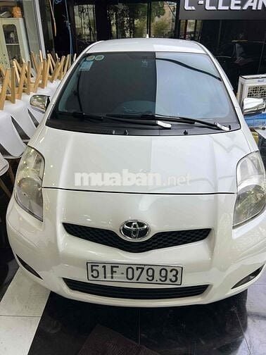 Toyota Yaris 2009 1.3 AT - 130000 km