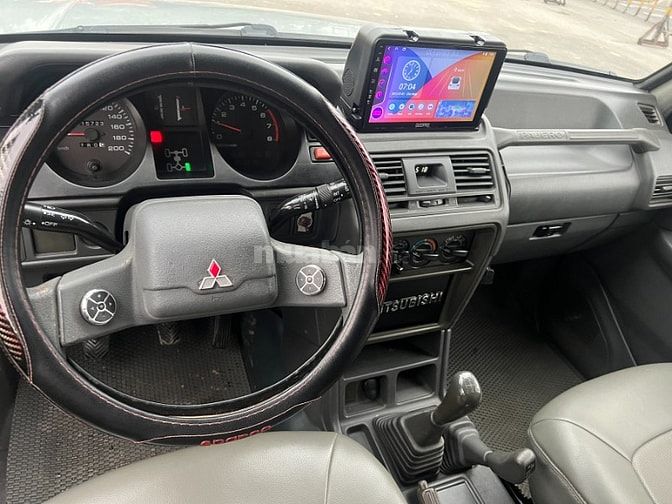 Bán xe Mitsubishi Pajero 3.0L MT 4WD 2002