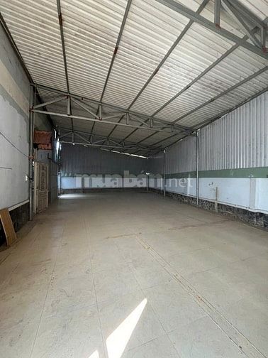 Cần Cho Thuê Biệt Thự 7 phòng làm cty, chỗ ở + 2 kho xưởng lớn để hàng