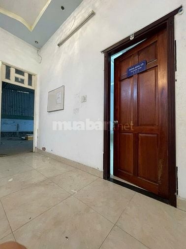 Cần Cho Thuê Biệt Thự 7 phòng làm cty, chỗ ở + 2 kho xưởng lớn để hàng