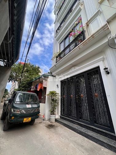 Bán nhà Ngô Gia Tự 53m2x 5 tầng. Dân xây. Thang máy. Mt 5m Nhỉnh 10 tỷ