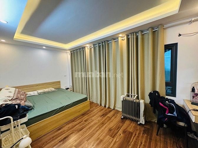 bán nhà phố Trương Định, Hai Bà Trưng 34m, 5 tầng. Giá: 8 tỷ.