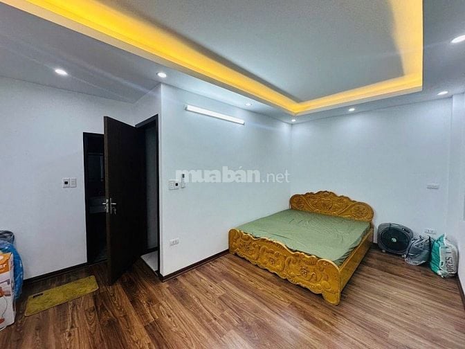 bán nhà phố Trương Định, Hai Bà Trưng 34m, 5 tầng. Giá: 8 tỷ.