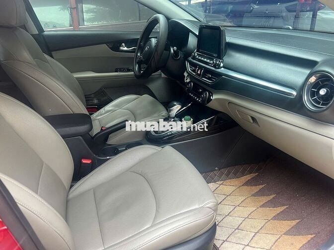 Kia Cerato 2019 1.6 AT Luxury - 98000 km