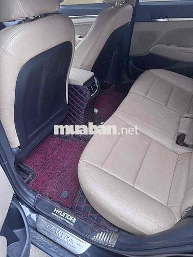 Hyundai Elantra 2020 1.6 MT - 90000 km