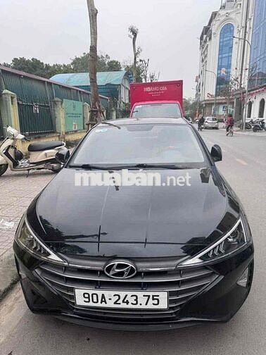 Hyundai Elantra 2020 1.6 MT - 90000 km