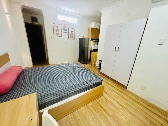 Căn hộ DV full nội thất Ngã Tư Phú Nhuận giá từ 5tr