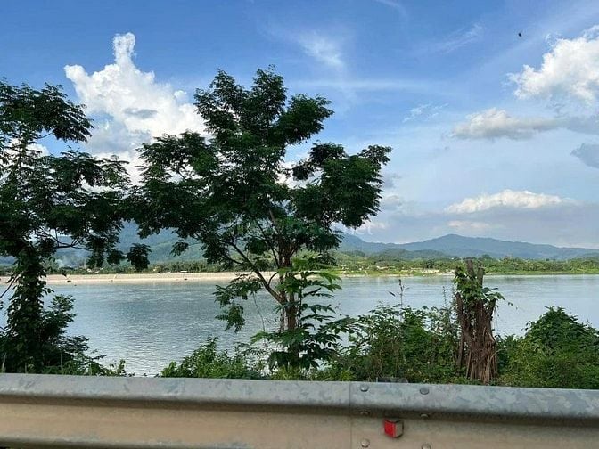 Bán 2 lô đất liền kề: mặt đường tỉnh 317 và mặt Sông Đà tại xã Tu Vũ