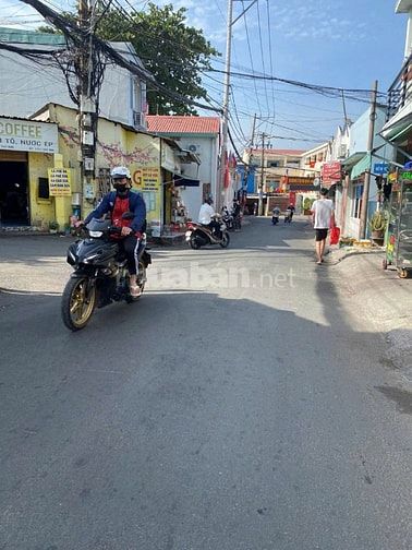 Lô Đất KDC APEC ,Đường Số 9 Trường Thọ _ 70M2 _ GPXD 4 Tầng _ Chỉ 6 Tỷ
