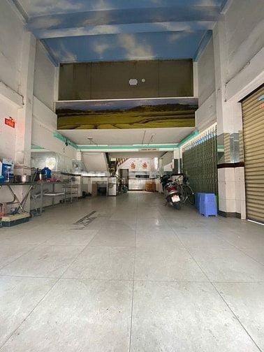 Cho thuê nhà 2 mặt tiền Cách Mạng Tháng 8, Phường Hòa Hưng, Quận 10