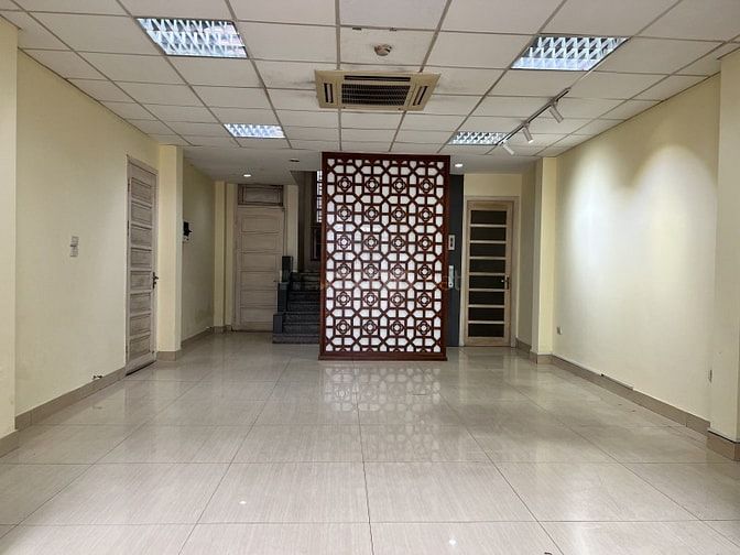 BÁN NHÀ MẶT PHỐ VIP HOÀNG CẦU – 120M2 x 5 TẦNG THANG MÁY – CHỈ 60 TỶ