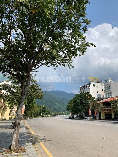 Bán nhanh nhà mặt phố, cửa ngõ vào KDL nổi tiếng Tây Thiên Tam Đảo