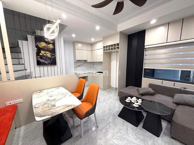 BÁN NHÀ 5 TẦNG, LÔ GÓC, FULL NỘI THẤT CAO CẤP MINH KHAI - LẠC TRUNG