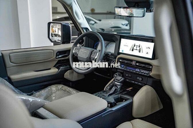 TOYOTA LAND PRADO Sản xuất 2025 All New Bank 90%