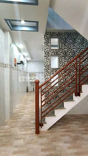 Bán GẤP nhà ở Ngô Quyền Tân Xuân HM - DT 88m2 - 1ty560tr -sổ hồng riêg