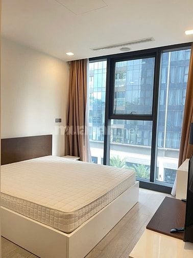Bán căn hộ 2 phòng ngủ Vinhomes Bason giá 10.3tỷ đủ nội thất