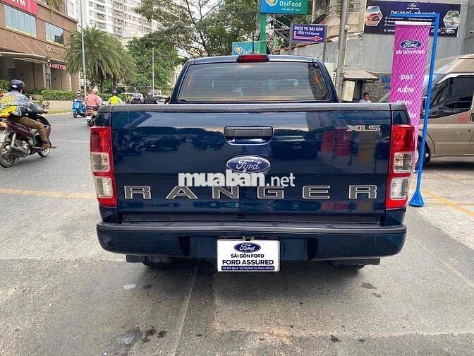 Hãng Ford bán Ranger 2021 XLS AT nhập Thái siu lướ