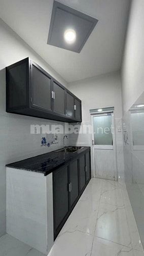 NHà cực hiếm Khuông Việt - Tân Phú ,2 Tầng ,20m2, chỉ hơn 2 tỷ.