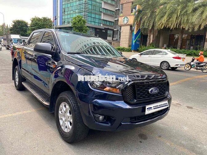 Hãng Ford bán Ranger 2021 XLS AT nhập Thái siu lướ