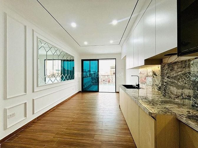 BÁN NHÀ TRUNG TÂM BA ĐÌNH 39M2 THANG MÁY GIÁ9.5TỶ
