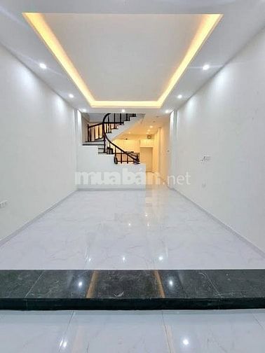 Bán nhà Ngõ Quỳnh - Thanh Nhàn, Hai Bà Trưng 50m, 4 tầng. Giá: 9.5 tỷ