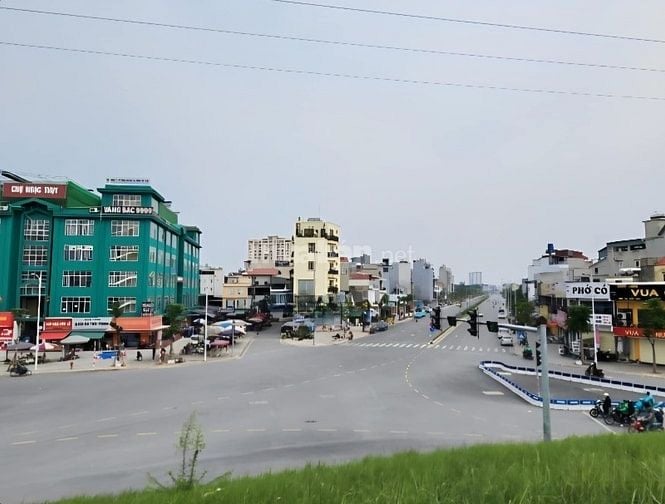 03 MẶT PHỐ- VỈA HÈ 6M RỘNG THOÁNG - KHU VỰC ĐÔNG ĐÚC - KINH DOANH ĐỈNH
